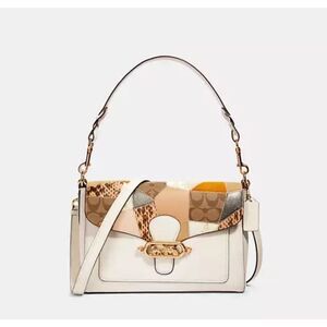NWT LIMITED EDITION Coach Jade Messenger with Patchwork    detail
